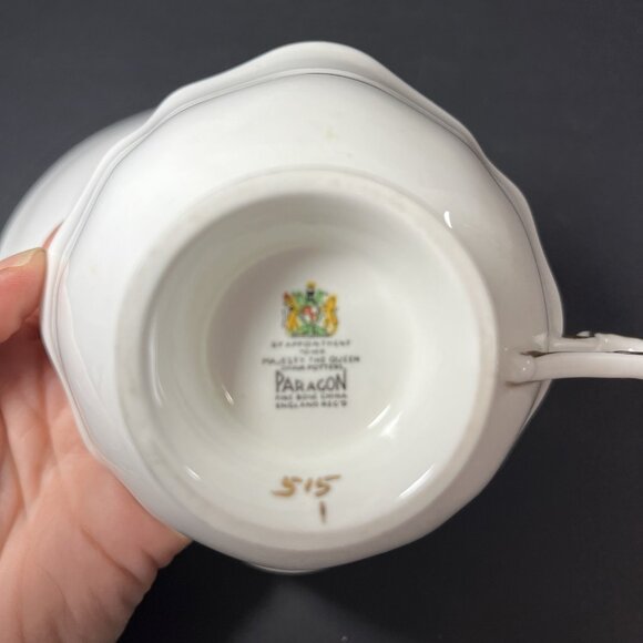 Paragon Tea Cup And Saucer Canada Coats Of Arms & Emblems Fine Bone China UK - Picture 10 of 16